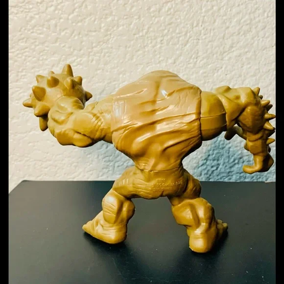 DC Comics Batman “Clayface” Action Figure - Picture 3 of 7